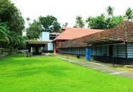 Sree Thrippayya Trimoorti Temple